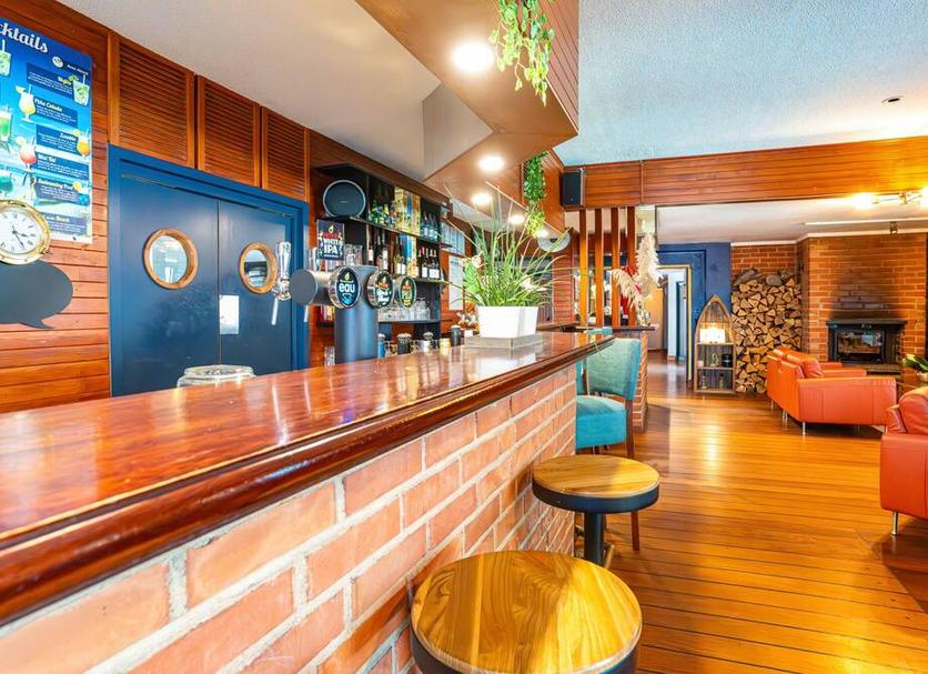 Bar Photo