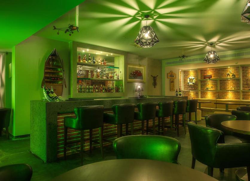 Bar Photo