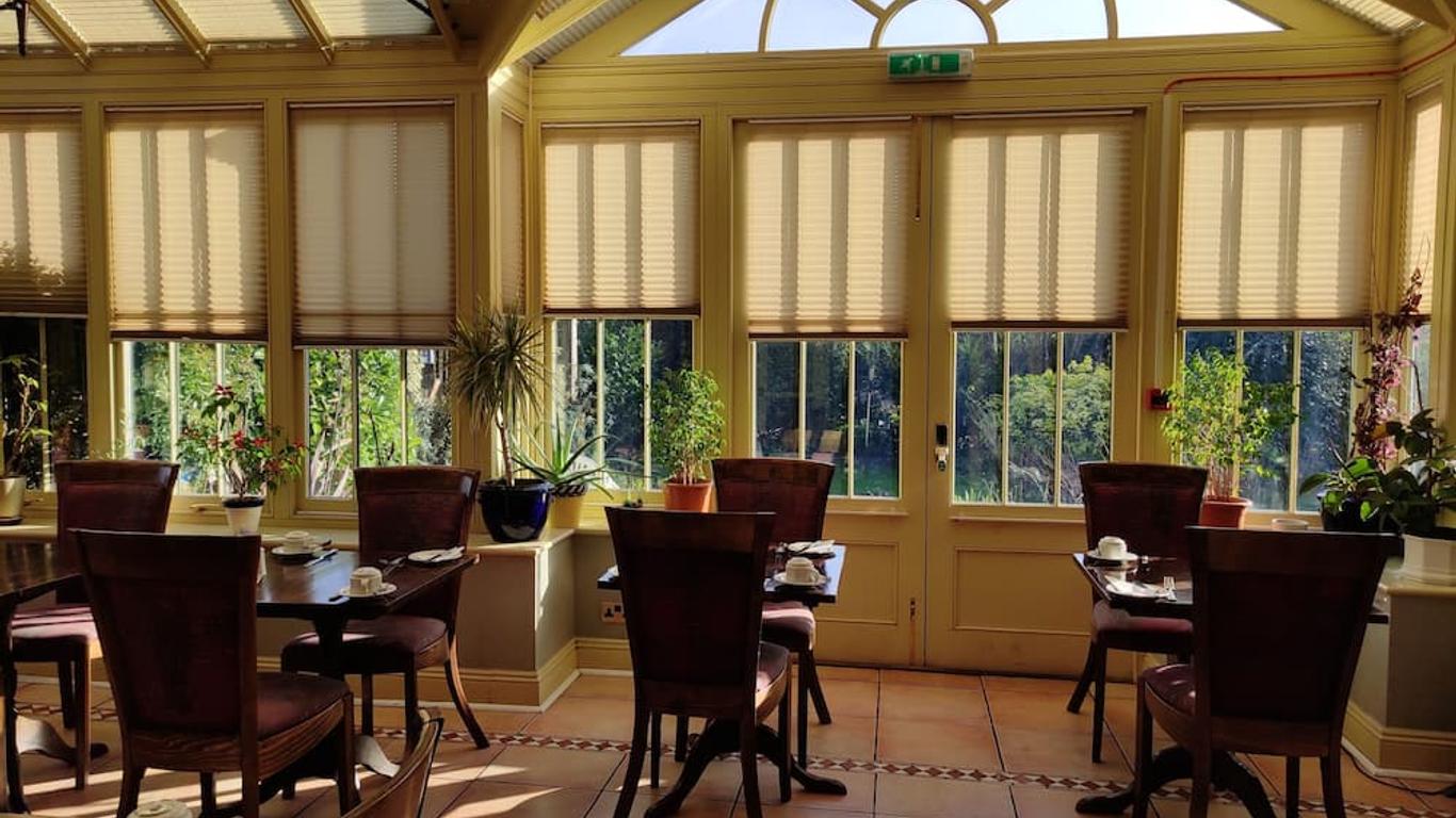 Arundel Park Hotel