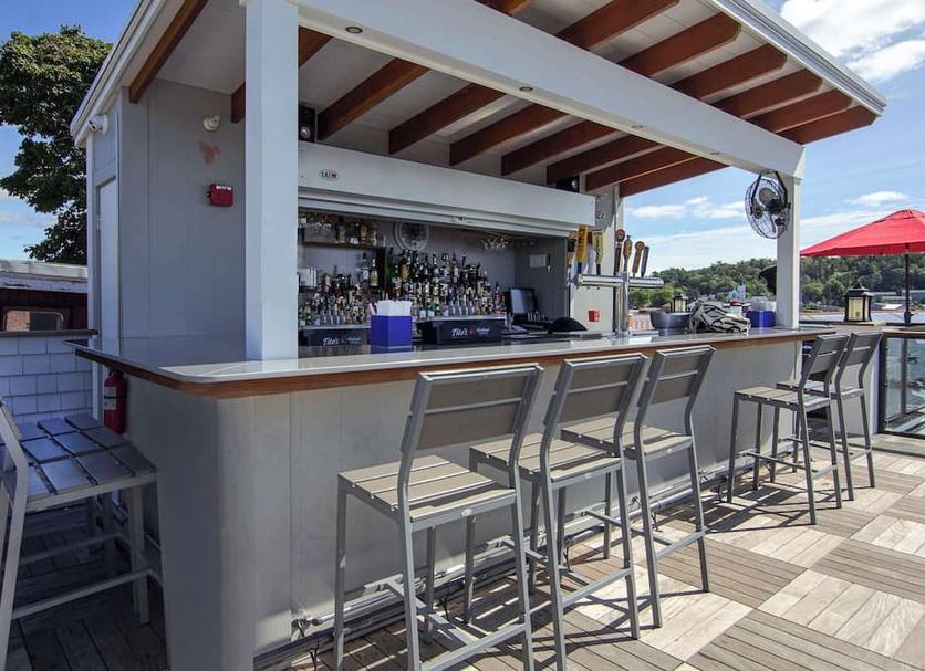 Bar Photo
