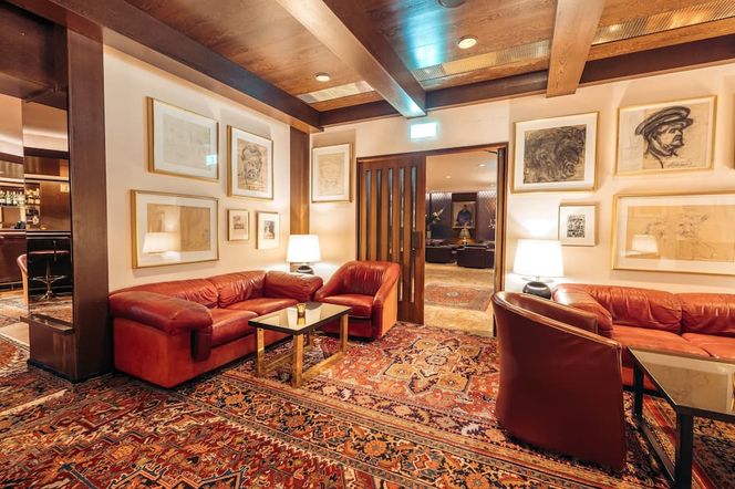 Hotel Holt - The Art Hotel