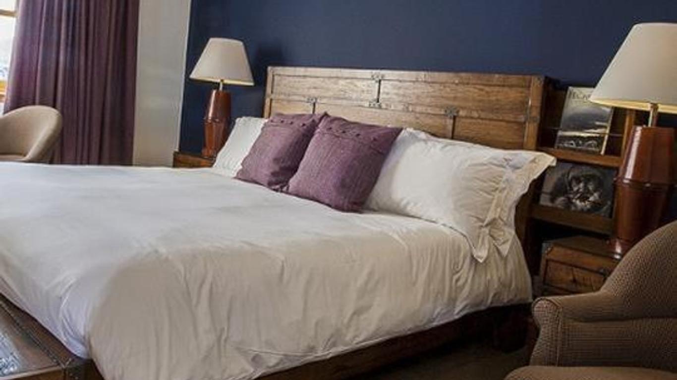 Sutherlands Guest House