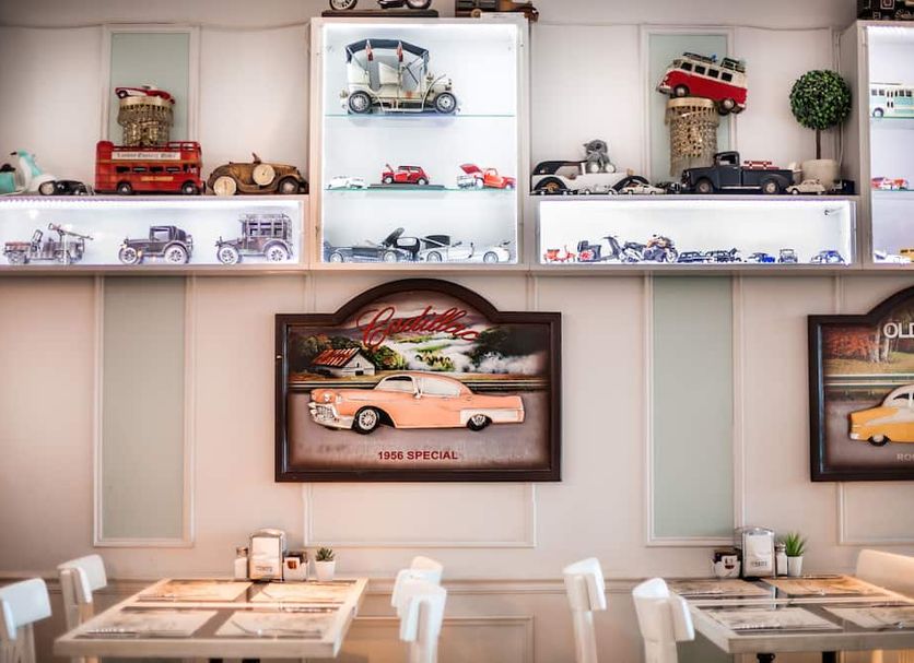 Restaurant Photo