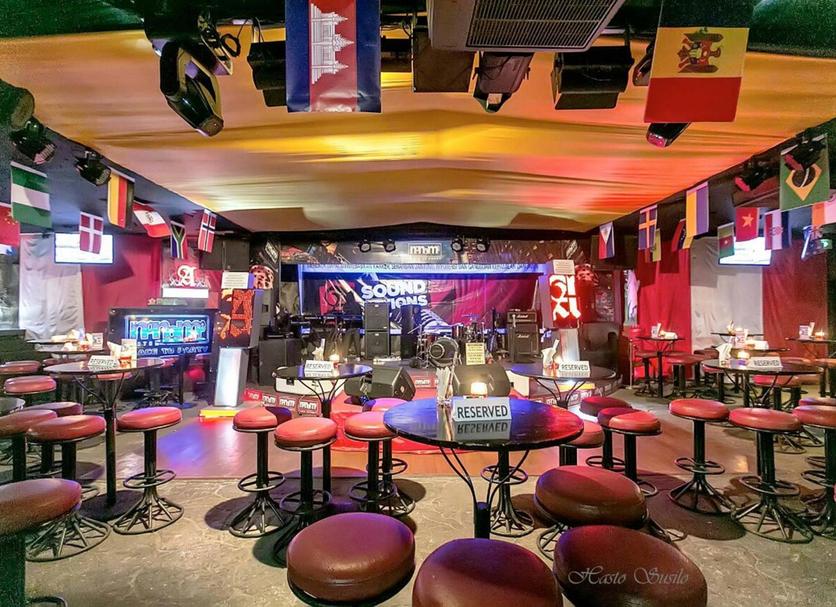 Bar Photo