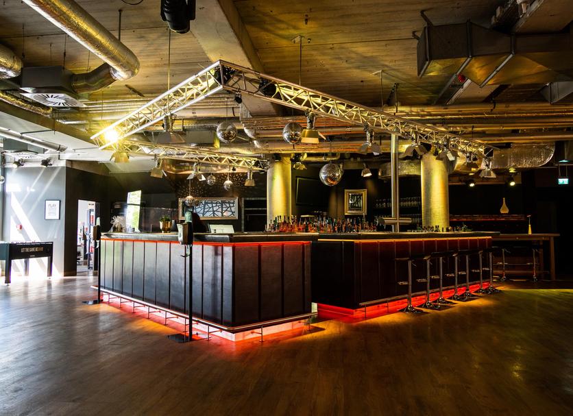 Bar Photo