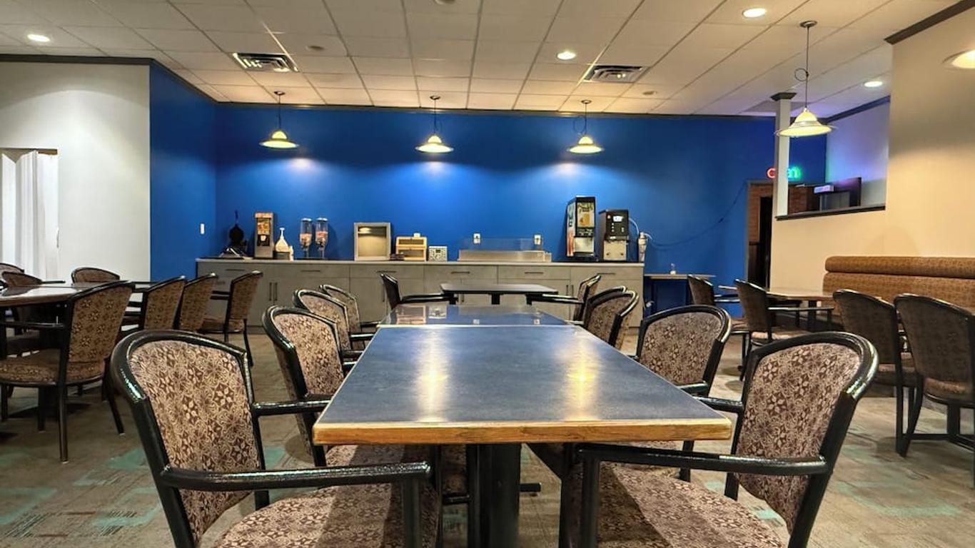 Days Inn by Wyndham Drayton Valley