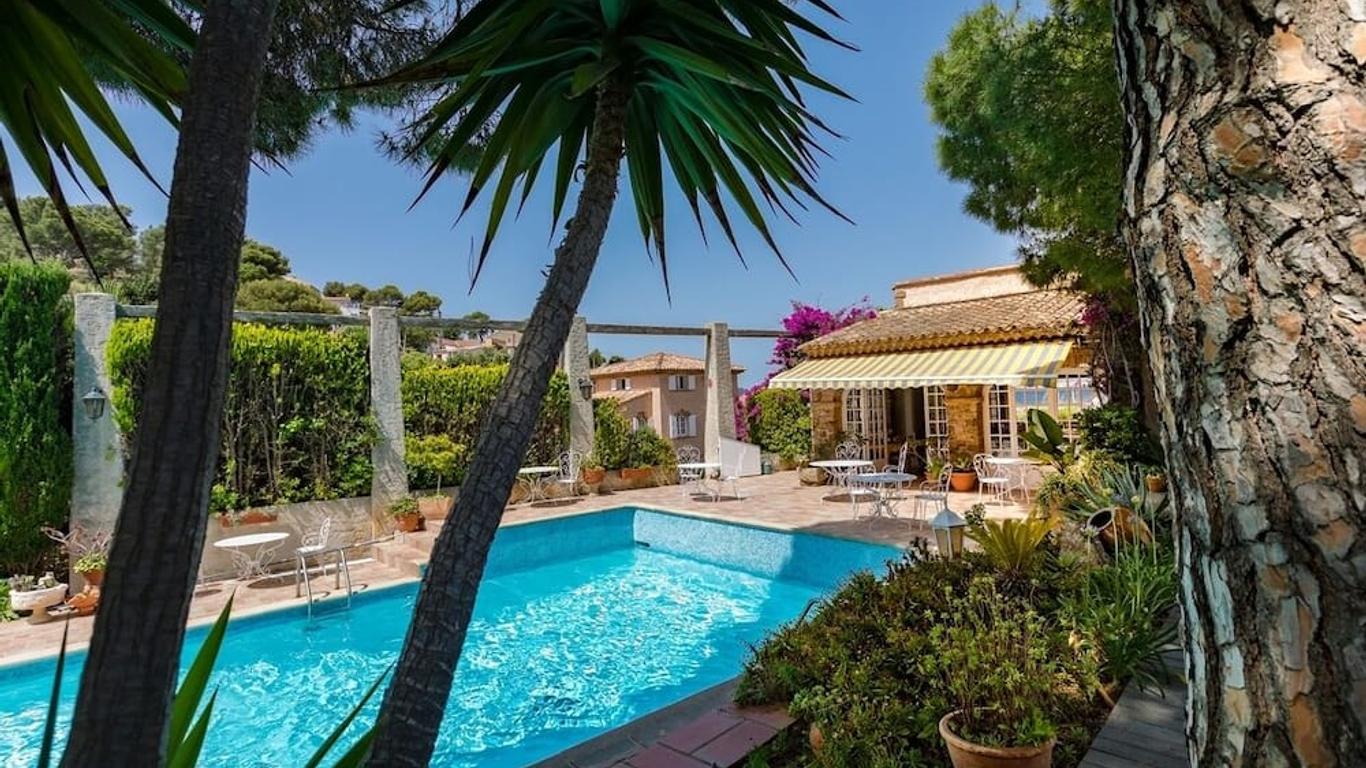 L' Escapade Hotel