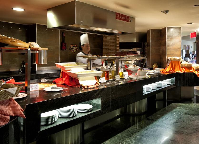 Buffet Photo