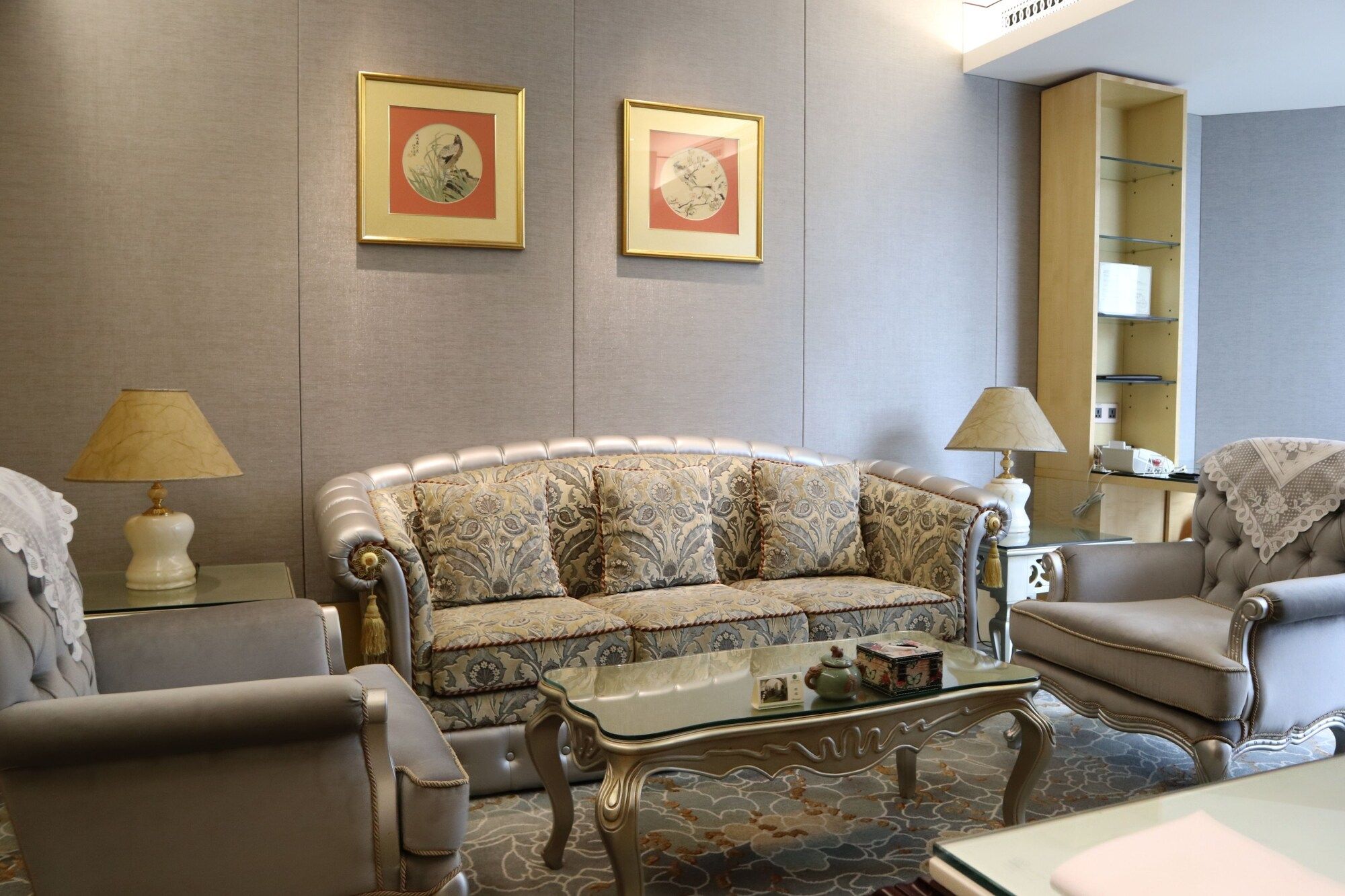 Salon