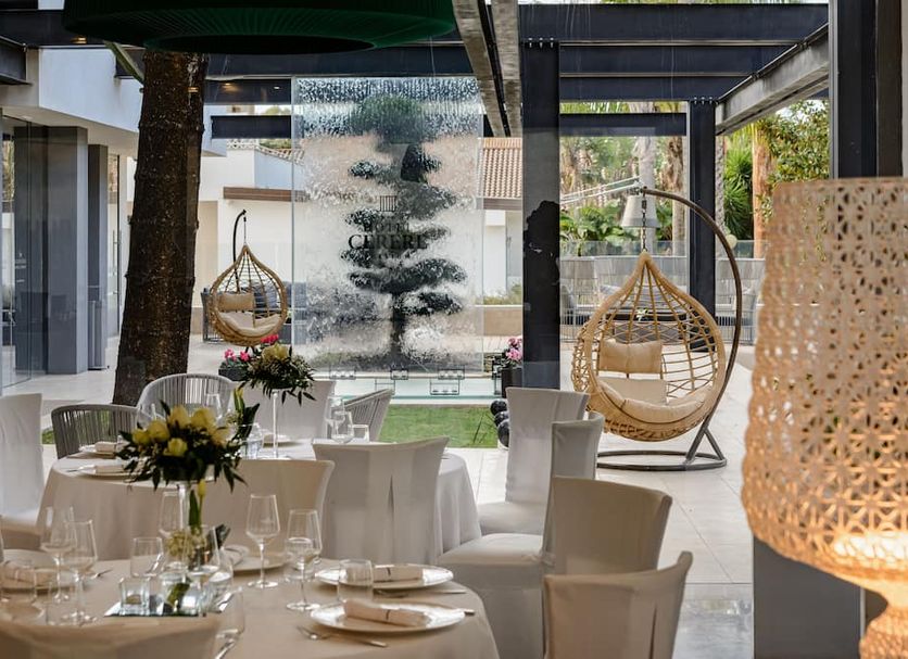 Restaurant Photo