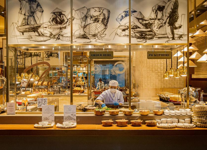 Restaurant Photo