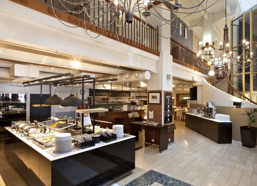 Buffet Photo