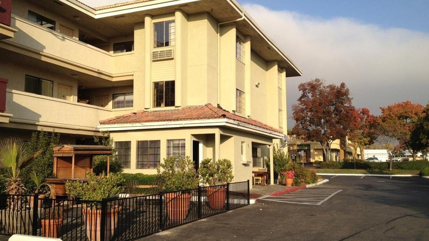 Executive Inn