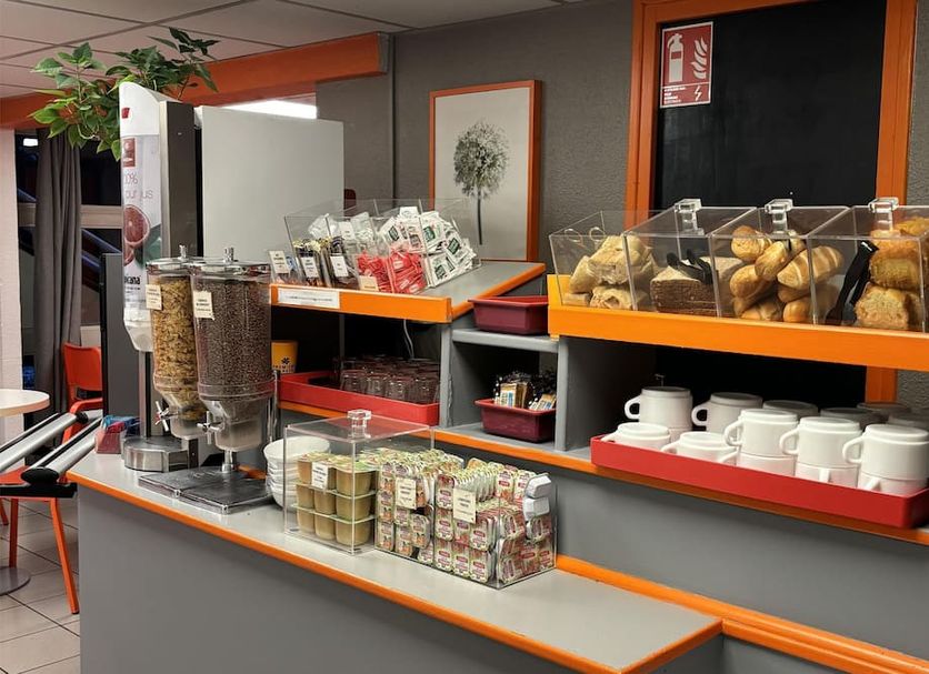 Buffet Photo
