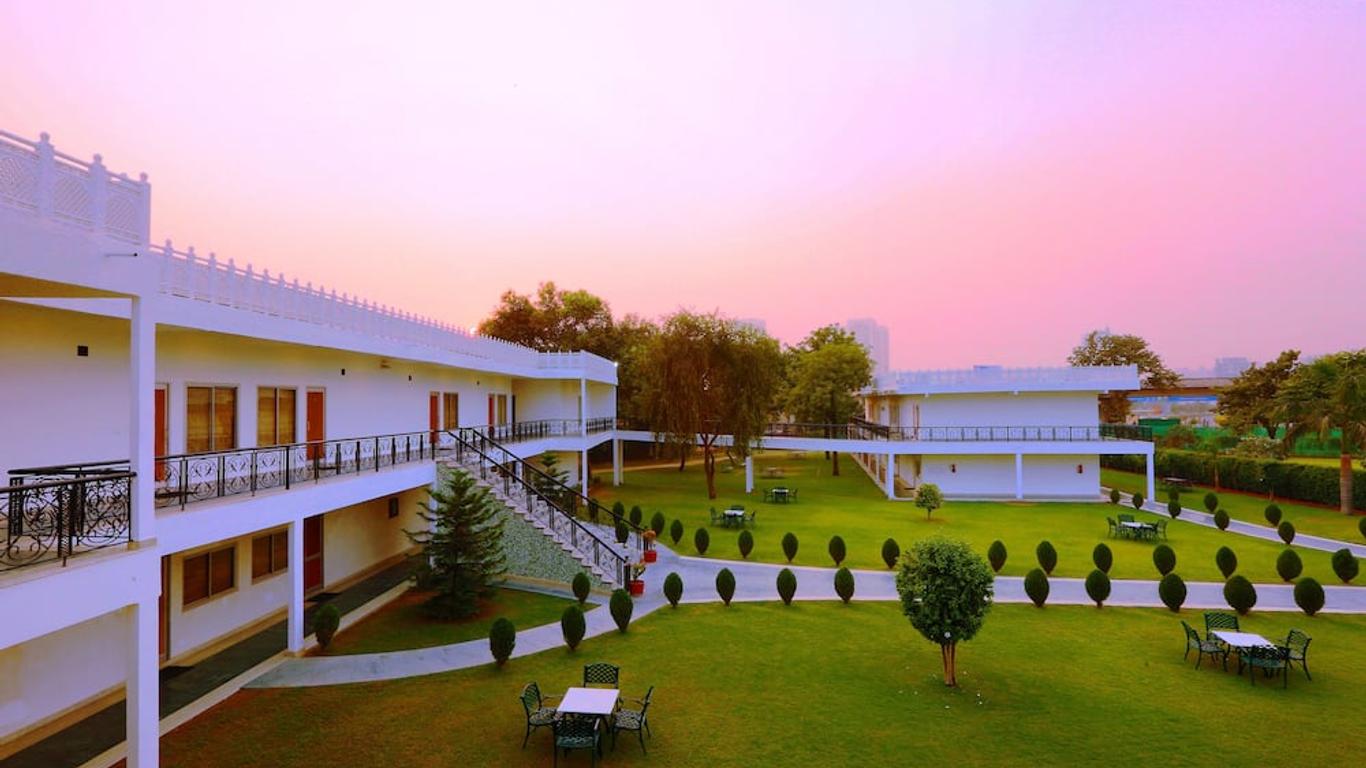 Aapno Ghar Resort