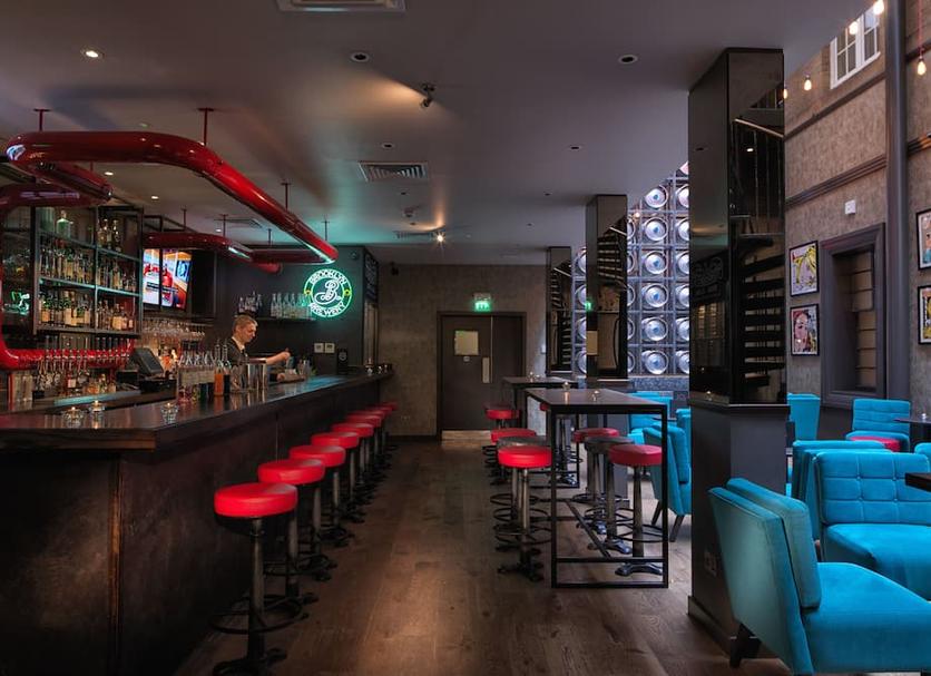 Bar Photo