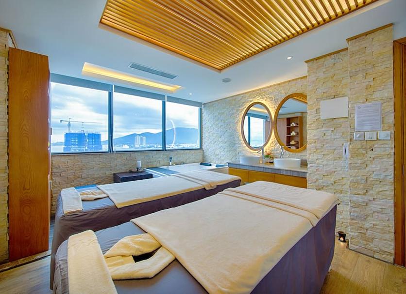 Spa Photo