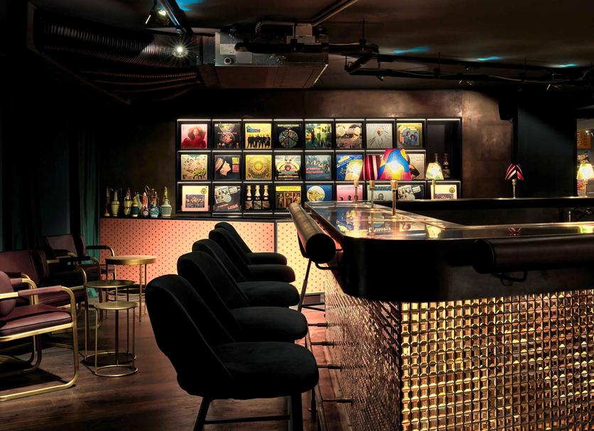 Bar Photo