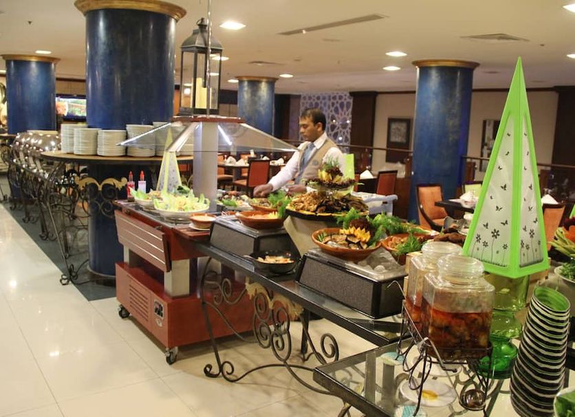 Buffet Photo