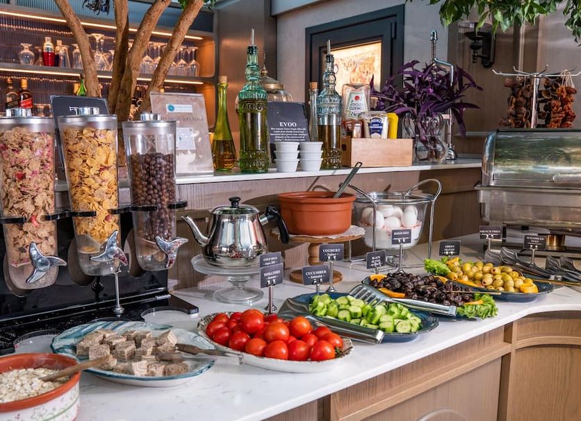 Buffet Photo
