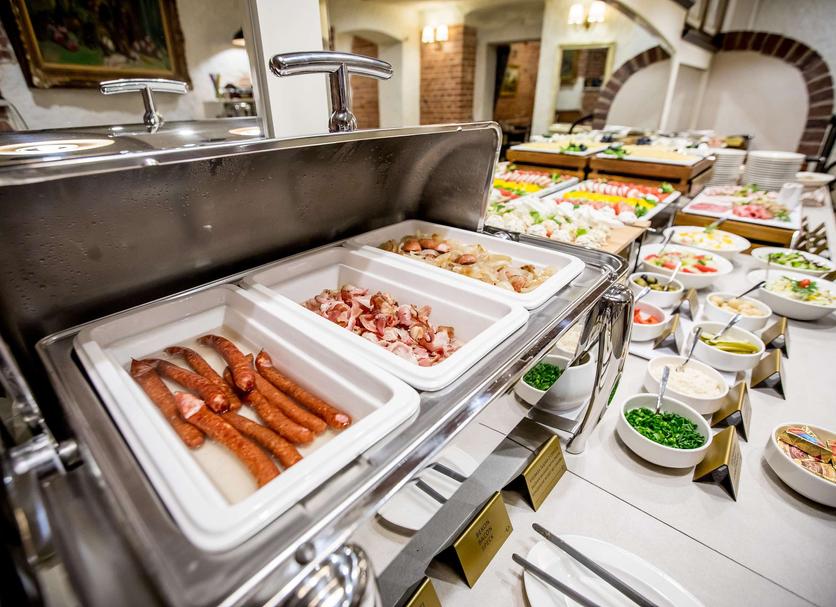 Buffet Photo