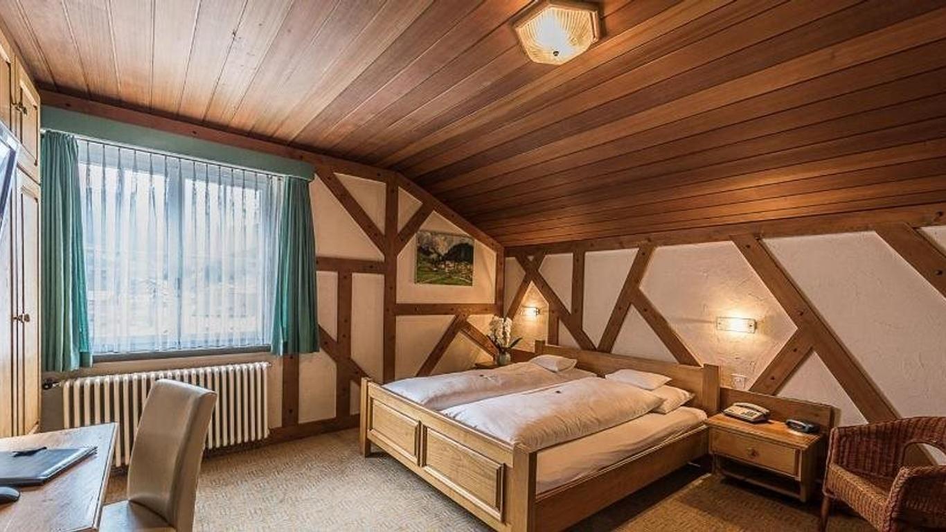 Hotel Romana