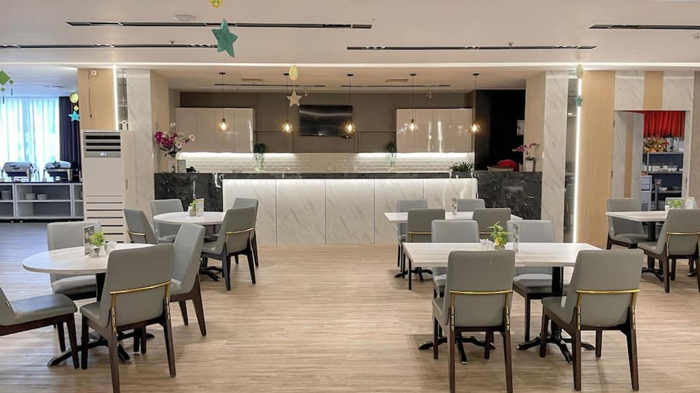 Grand Abe Hotel
