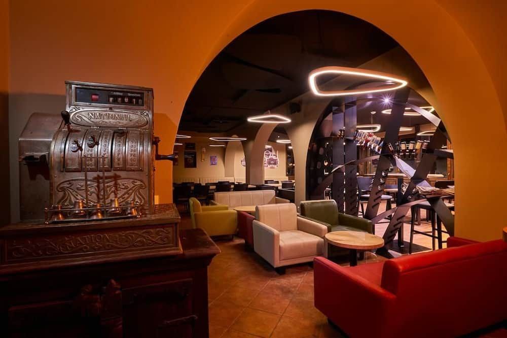 Salon
