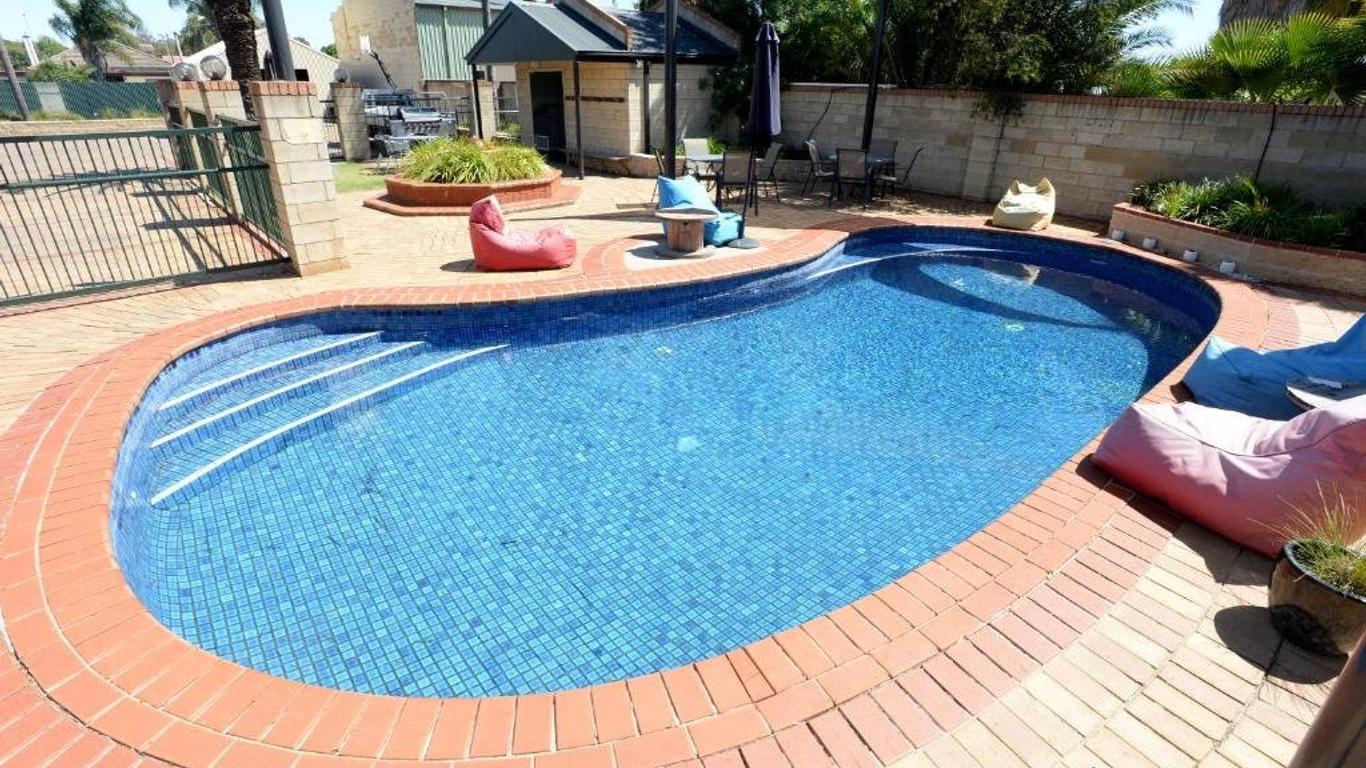 Mulwala Paradise Palms Motel