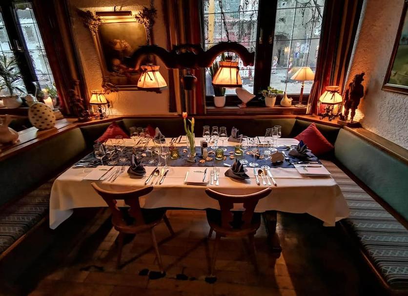 Restaurant Photo