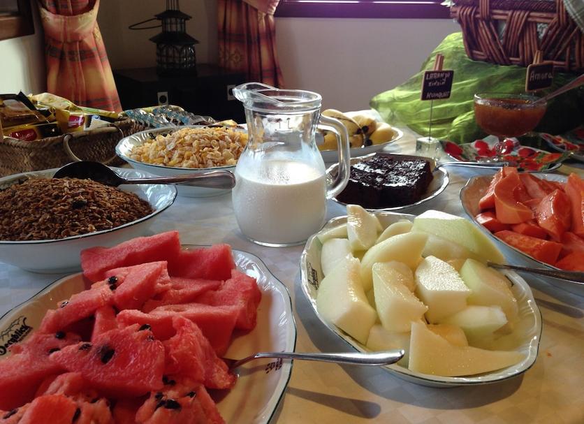 Buffet Photo
