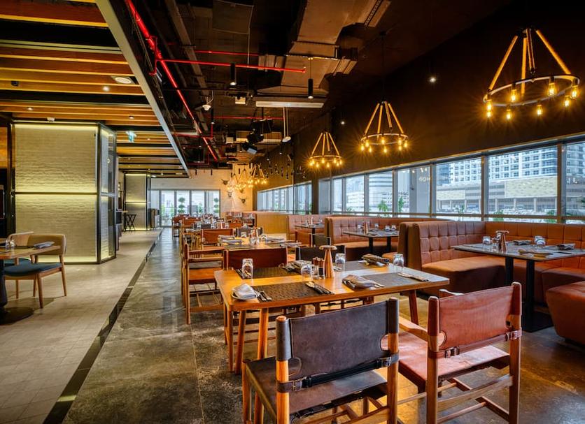 Restaurant Photo