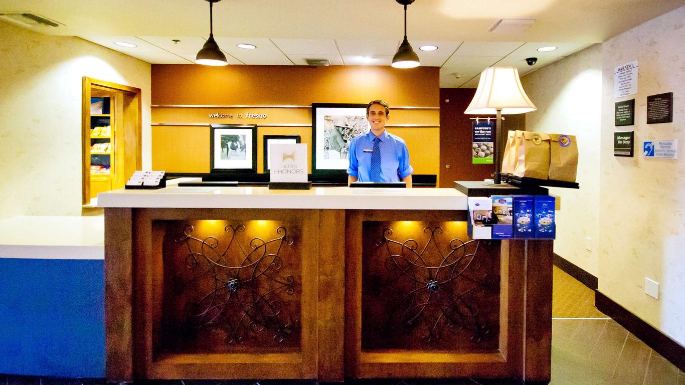 Hampton Inn & Suites Fresno