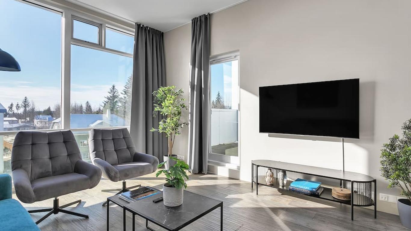 Bella Apartments & Rooms