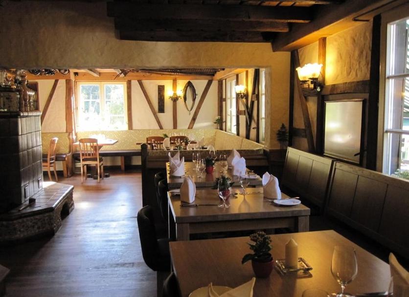Restaurant Photo
