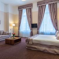 Hotel President