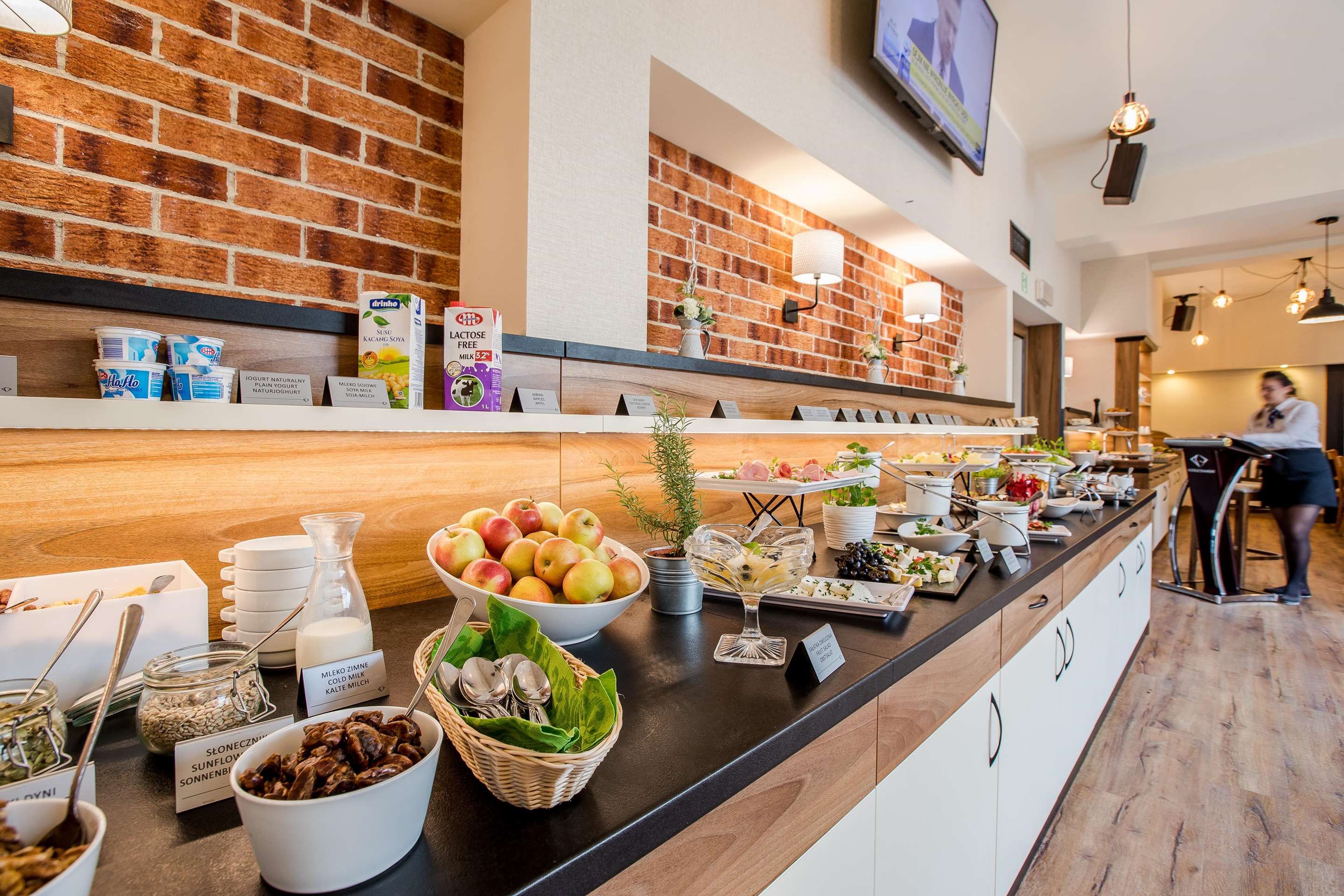 Buffet Photo