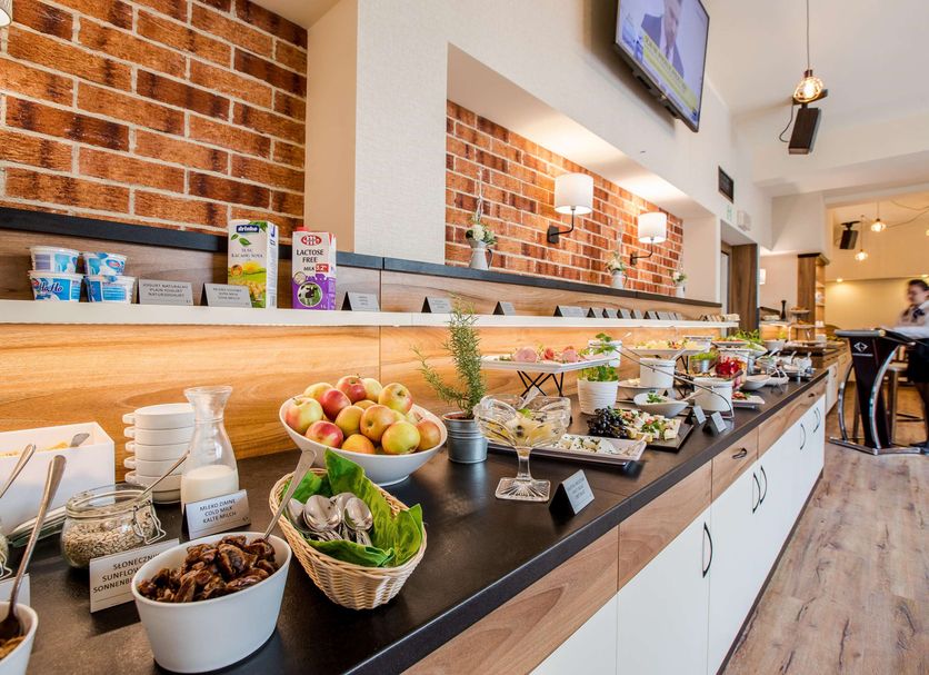 Buffet Photo