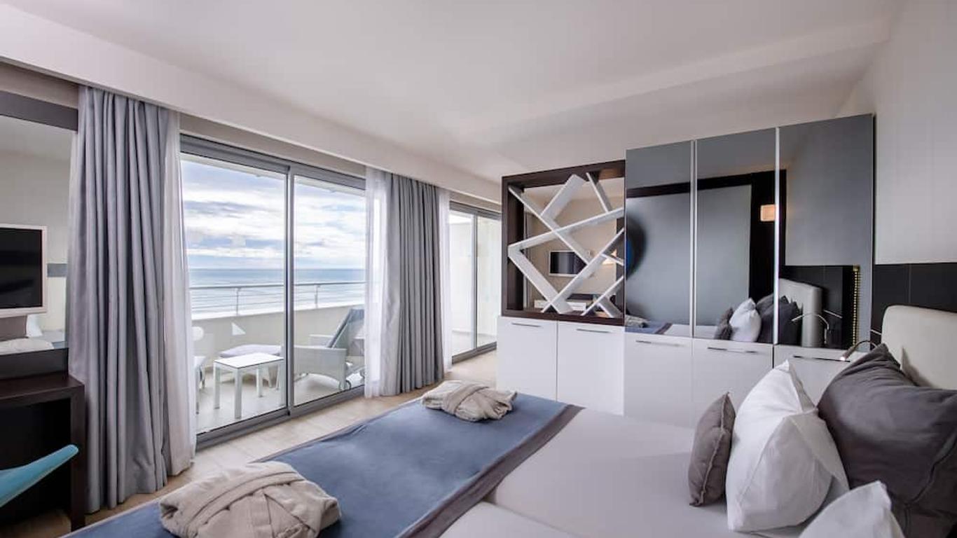 Selene Beach & Spa Hotel
