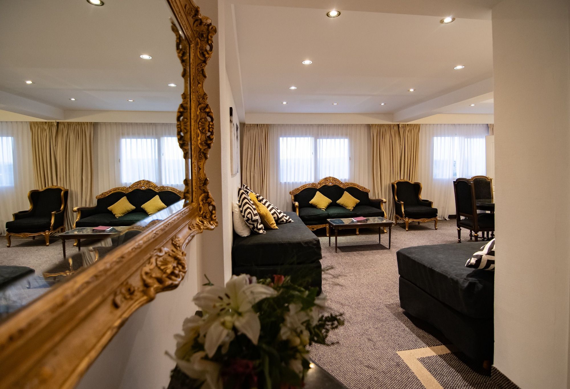 Salon