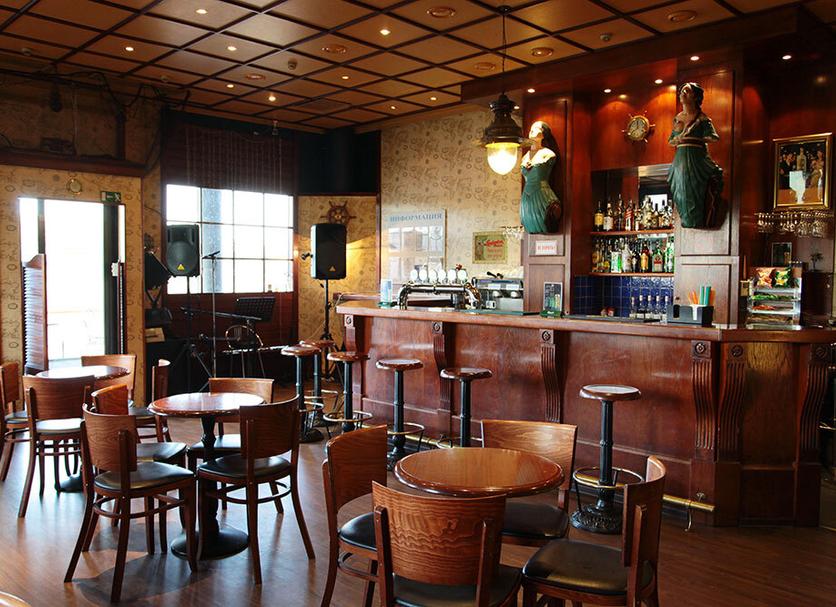 Bar Photo