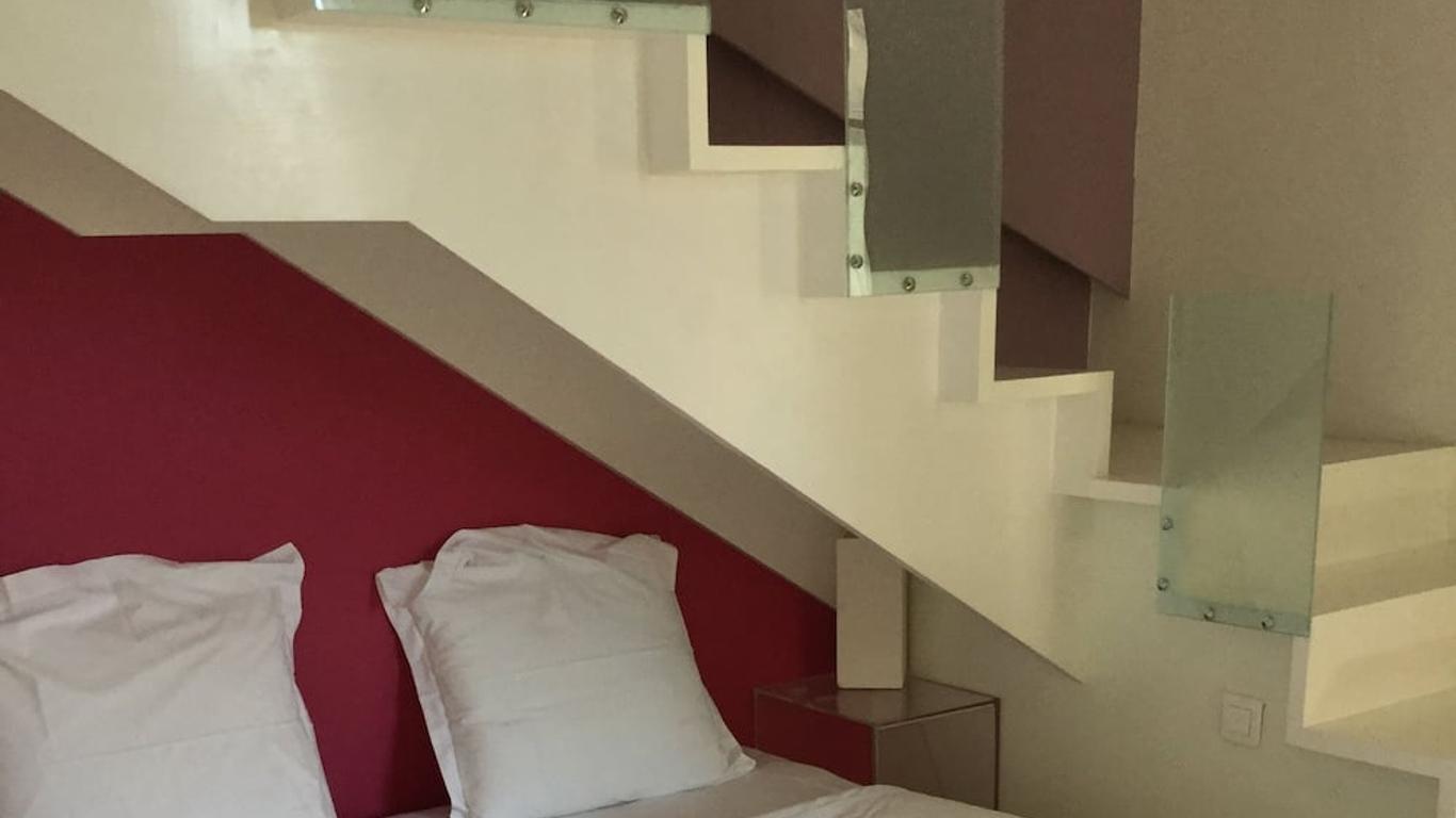 Room With a Vue