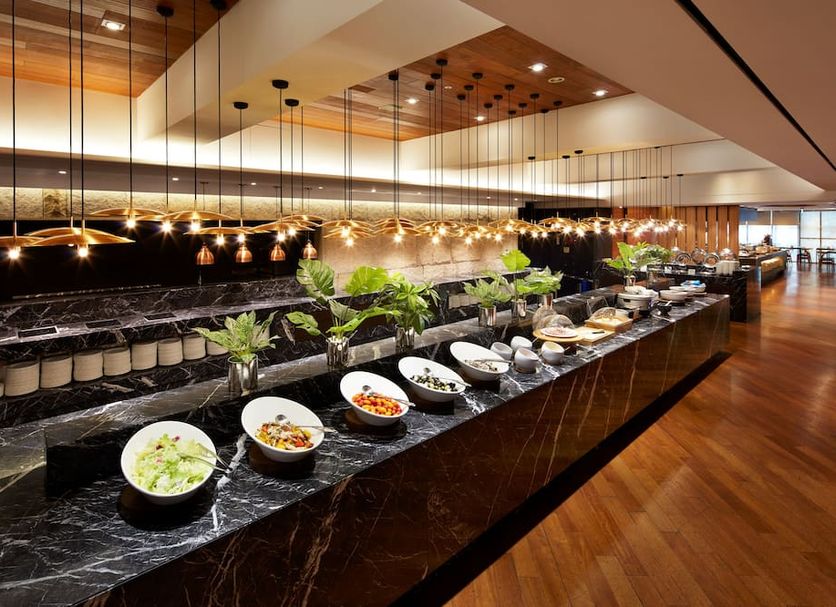 Buffet Photo