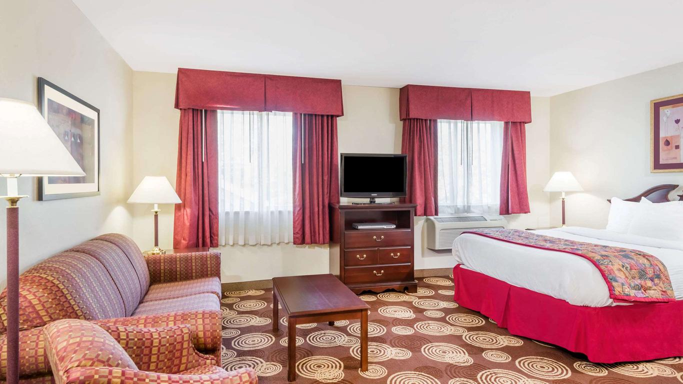 Hawthorn Extended Stay by Wyndham Seville