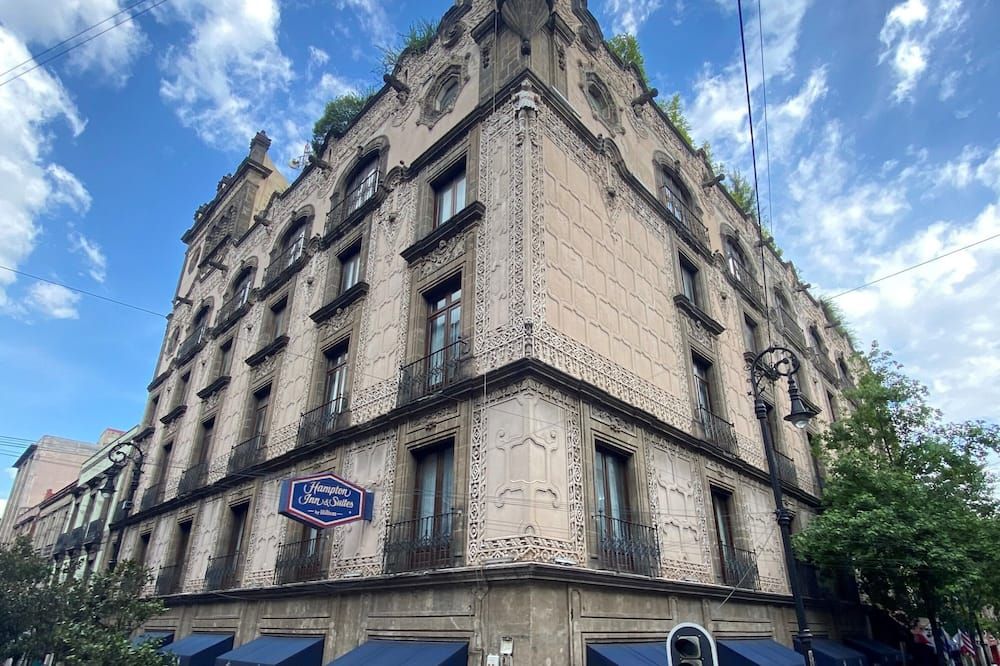 Bâtiment