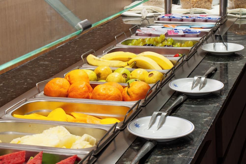 Buffet Photo