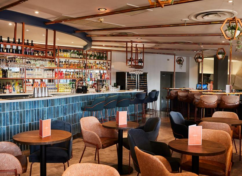 Bar Photo