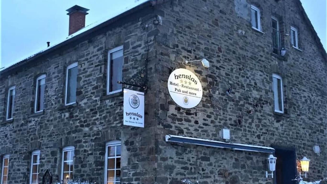 Henblas Hotel