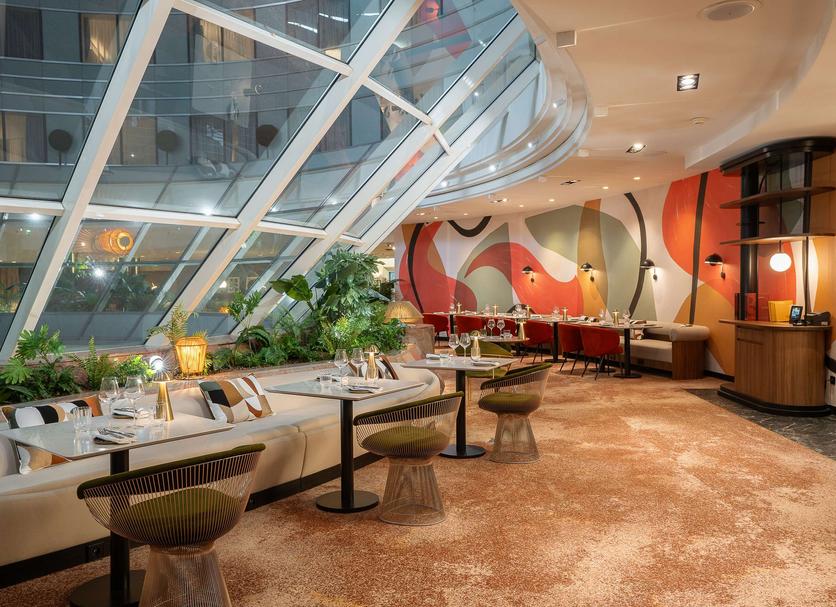Restaurant Photo