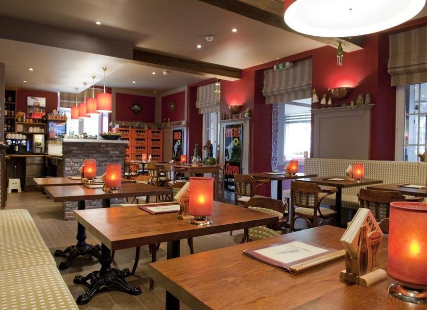 Restaurant Photo